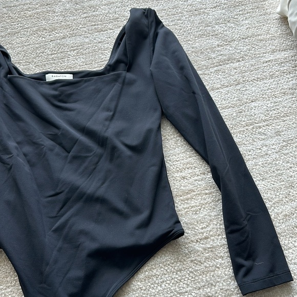 Aritzia Bodysuit Size L - Picture 3 of 6